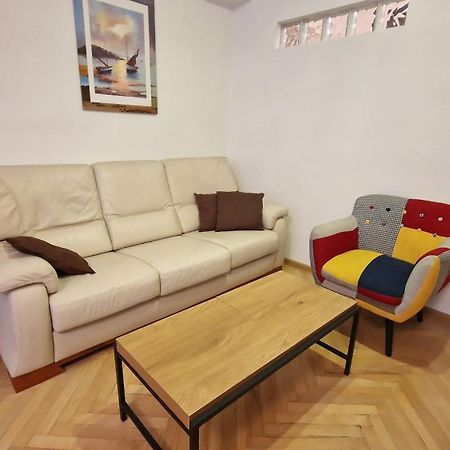 3 Room City Center Apartment By Bratislavatrip Экстерьер фото